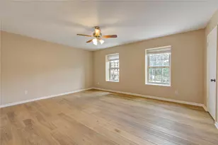 351 N Post Oak Ln, Houston, TX 77024 - Photo 12