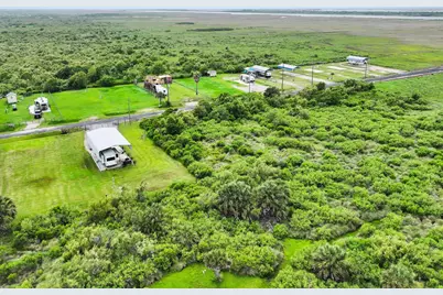 1054 Canal, Gilchrist, TX 77617 - Photo 10