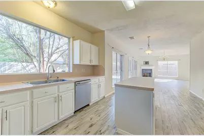 13030 Richmond Avenue, Houston, TX 77082 - Photo 22