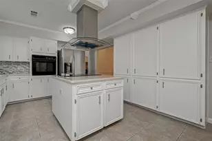 8515 Twelve Oaks Dr, Texas City, TX 77591 - Photo 14