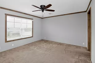 7151 Woodlake Pkwy, San Antonio, TX 78218 - Photo 10