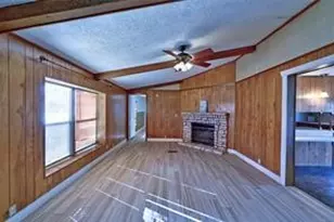 212 Chris Brent Dr, Livingston, TX 77351 - Photo 10