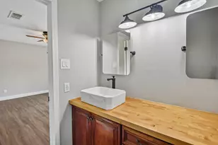 2703 Shady Ln, Webster, TX 77598 - Photo 20