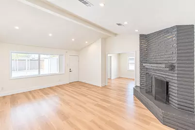 7623 Braes Meadow Drive, Houston, TX 77071 - Photo 18