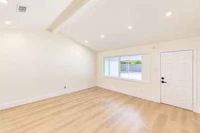 7623 Braes Meadow Drive, Houston, TX 77071 - Photo 16