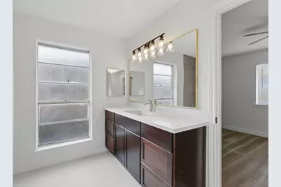 14031 Bay Gardens Drive, Sugar Land, TX 77498 - Photo 18