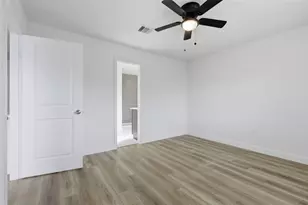 14031 Bay Gardens Dr, Sugar Land, TX 77498 - Photo 16