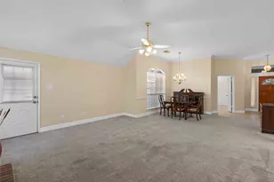 1407 Almond Brook Ln, Houston, TX 77062 - Photo 12