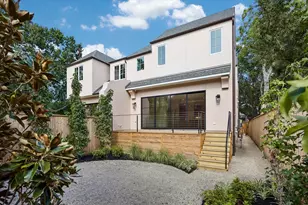 6718 Belmont St, Houston, TX 77005 - Photo 2