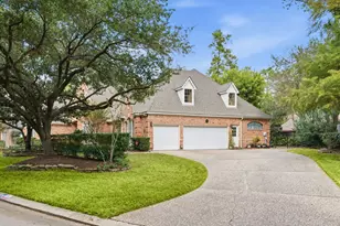 14 Highland Cir, The Woodlands, TX 77381 - Photo 8