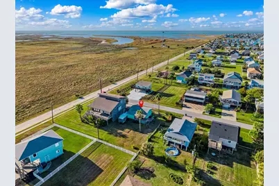 16721 Henry Morgan Road, Jamaica Beach, TX 77554 - Photo 22