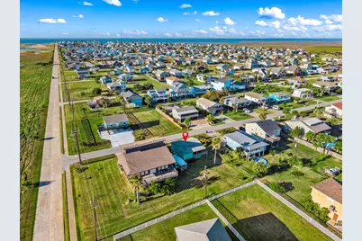 16721 Henry Morgan Road, Jamaica Beach, TX 77554 - Photo 24