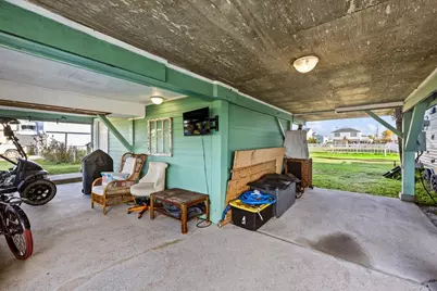16721 Henry Morgan Road, Jamaica Beach, TX 77554 - Photo 26