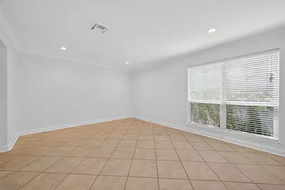 723 Worthshire Street, Houston, TX 77008 - Photo 6