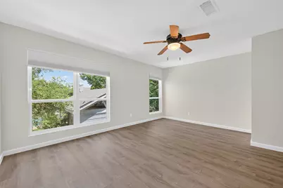723 Worthshire Street, Houston, TX 77008 - Photo 20