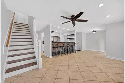 723 Worthshire Street, Houston, TX 77008 - Photo 8