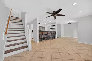 723 Worthshire St, Houston, TX 77008 - Photo 10