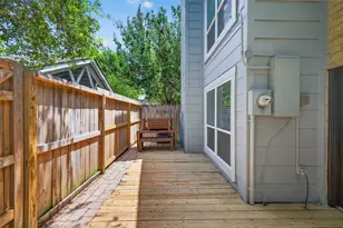 723 Worthshire St, Houston, TX 77008 - Photo 28