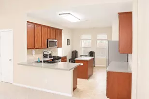 2814 Silver Bend Ln, Rosharon, TX 77583 - Photo 12