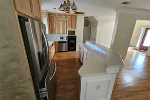 6518 Clawson St, Houston, TX 77055 - Photo 8