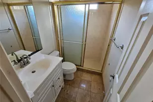 6518 Clawson St, Houston, TX 77055 - Photo 10
