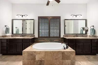 195 Oarwood Place, The Woodlands, TX 77389 - Photo 16