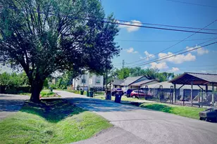 6802 Sayers St, Houston, TX 77016 - Photo 30