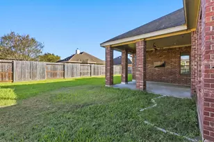 293 W Bend Dr, League City, TX 77573 - Photo 18