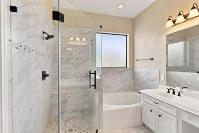 293 W Bend Drive, League City, TX 77573 - Photo 12