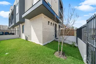 1839 Colquitt St, Houston, TX 77098 - Photo 2