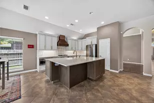 2712 Green Mountain Dr, Pearland, TX 77584 - Photo 12