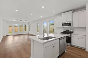 31735 Autumn Spur Ln, Hockley, TX 77447 - Photo 4