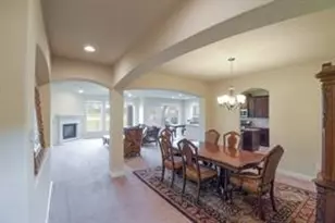 10118 N Whimbrel Cir, Conroe, TX 77385 - Photo 2