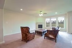 10118 N Whimbrel Cir, Conroe, TX 77385 - Photo 10
