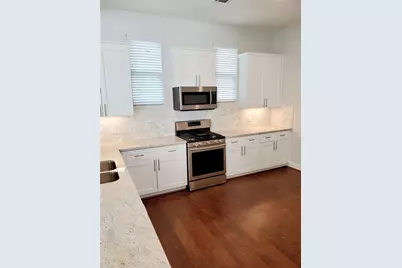 720C Link Road, Houston, TX 77008 - Photo 8