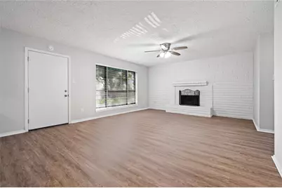 16022 Logan Rock Road, Missouri City, TX 77489 - Photo 10