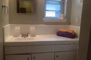 7427 Tanager St, Houston, TX 77074 - Photo 12