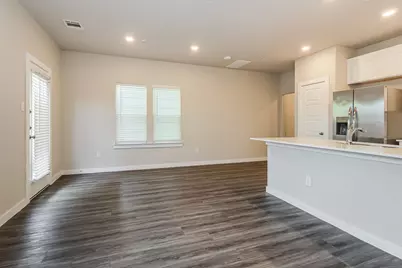 18322 W Centro Circle, Shenandoah, TX 77385 - Photo 8