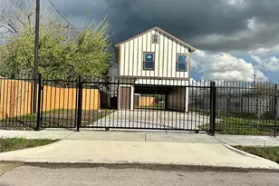 8321 Coma St, Houston, TX 77051 - Photo 24