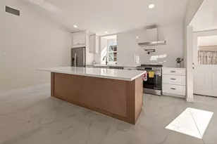 13243 Avonshire Dr, Houston, TX 77083 - Photo 14