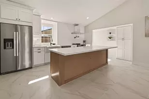 13243 Avonshire Dr, Houston, TX 77083 - Photo 12