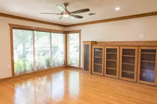 9010 Linkmeadow Ln, Houston, TX 77025 - Photo 4