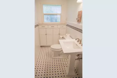 9010 Linkmeadow Lane, Houston, TX 77025 - Photo 34