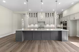 10827 Rosary Pea Ln, Cypress, TX 77433 - Photo 4