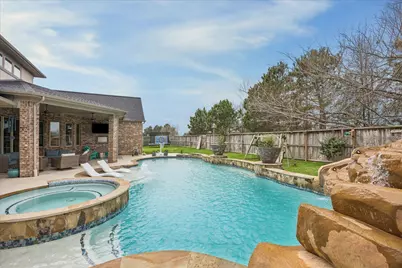 5835 Caspian Falls Lane, Fulshear, TX 77441 - Photo 32