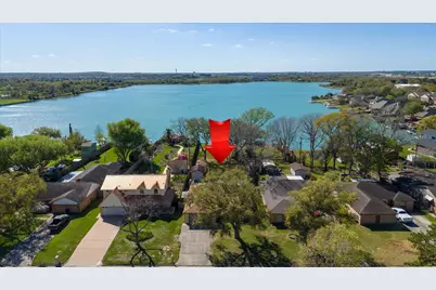 1309 Parkwest Street, Texas City, TX 77591 - Photo 2