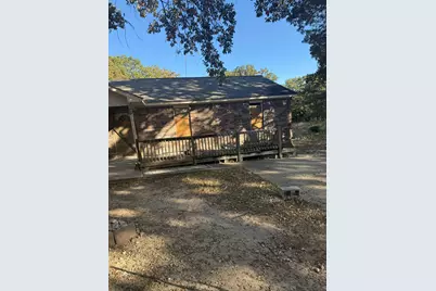 9826 Amy Dr, Quinlan, TX 75474 - Photo 2