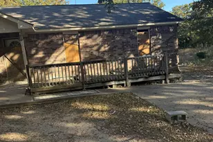 9826 Amy Dr, Quinlan, TX 75474 - Photo 2