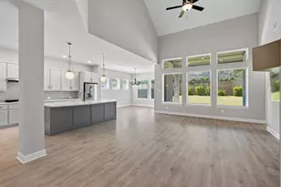 231 Painters Ridge Ct, Willis, TX 77318 - Photo 16