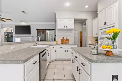 1603 Fairview Drive, Sugar Land, TX 77479 - Photo 22